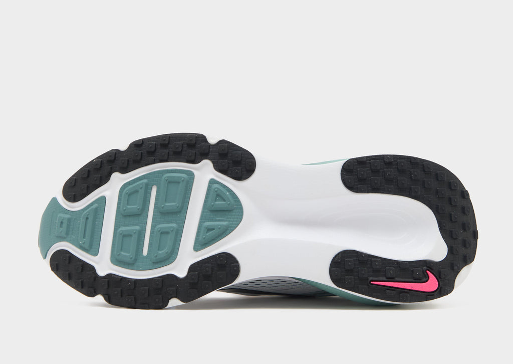 Nike Vomero 18 image
