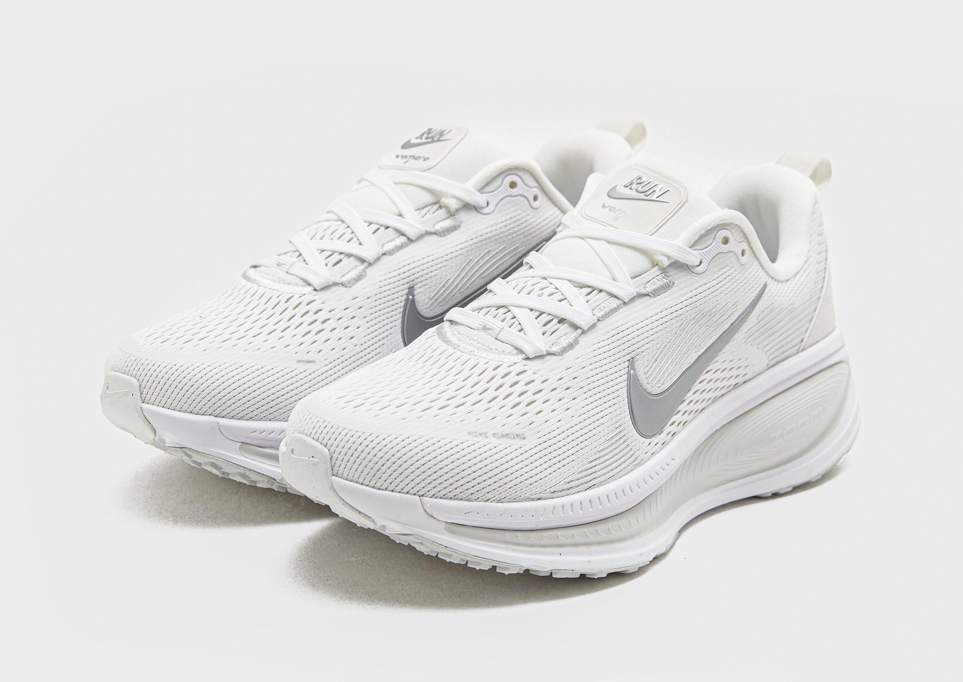 Nike Vomero 18 Women's image