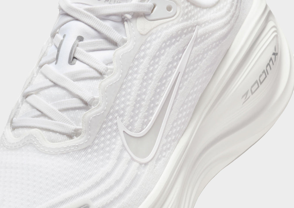Nike Vomero Plus image