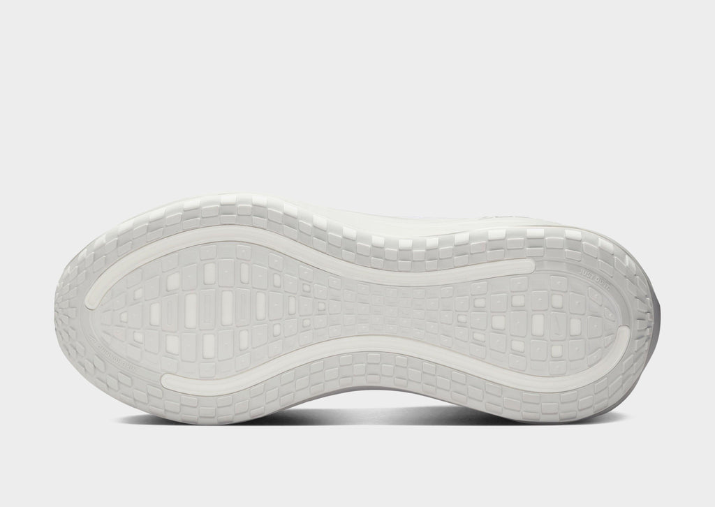Nike Vomero Plus image