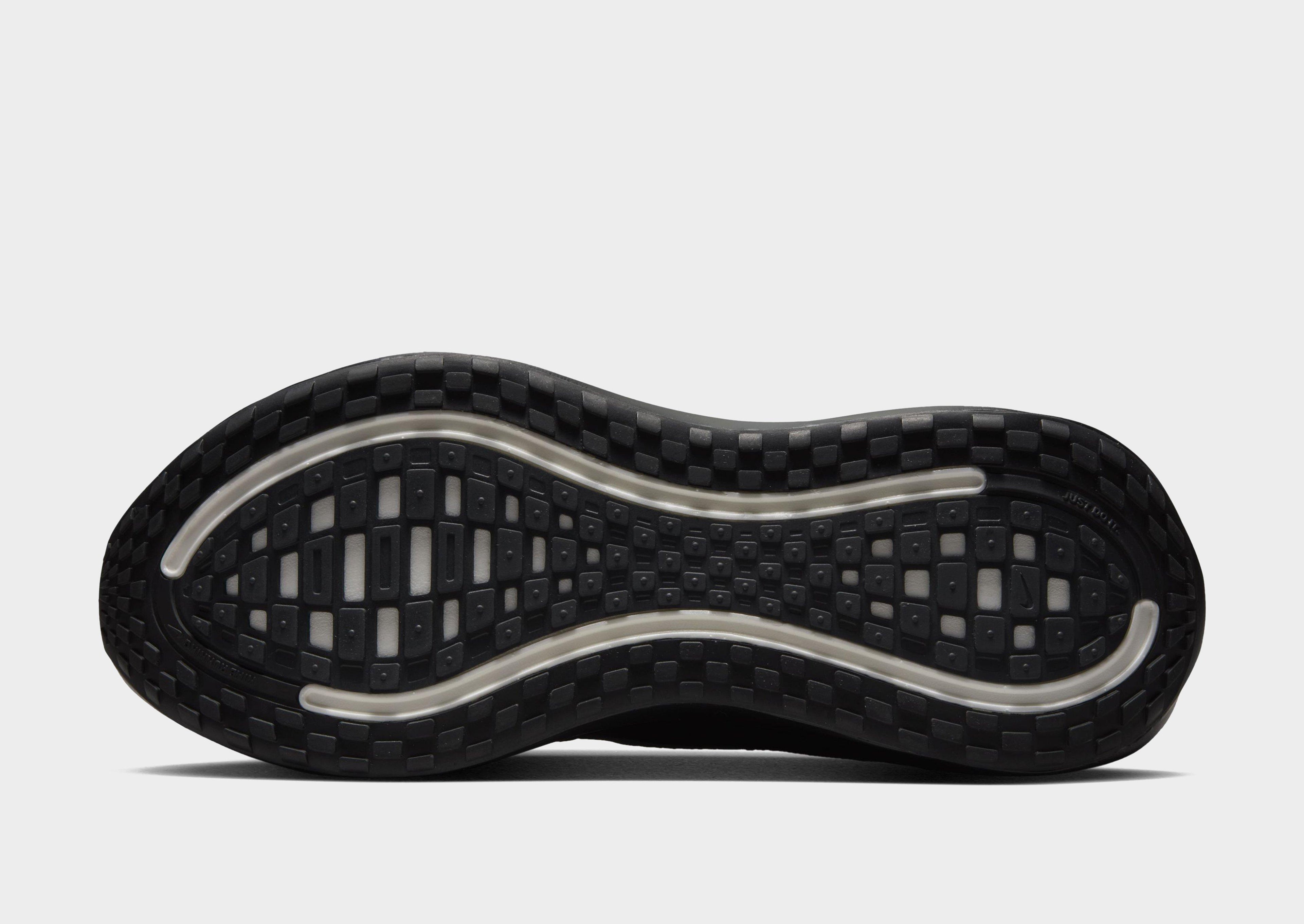 Nike Vomero Plus image