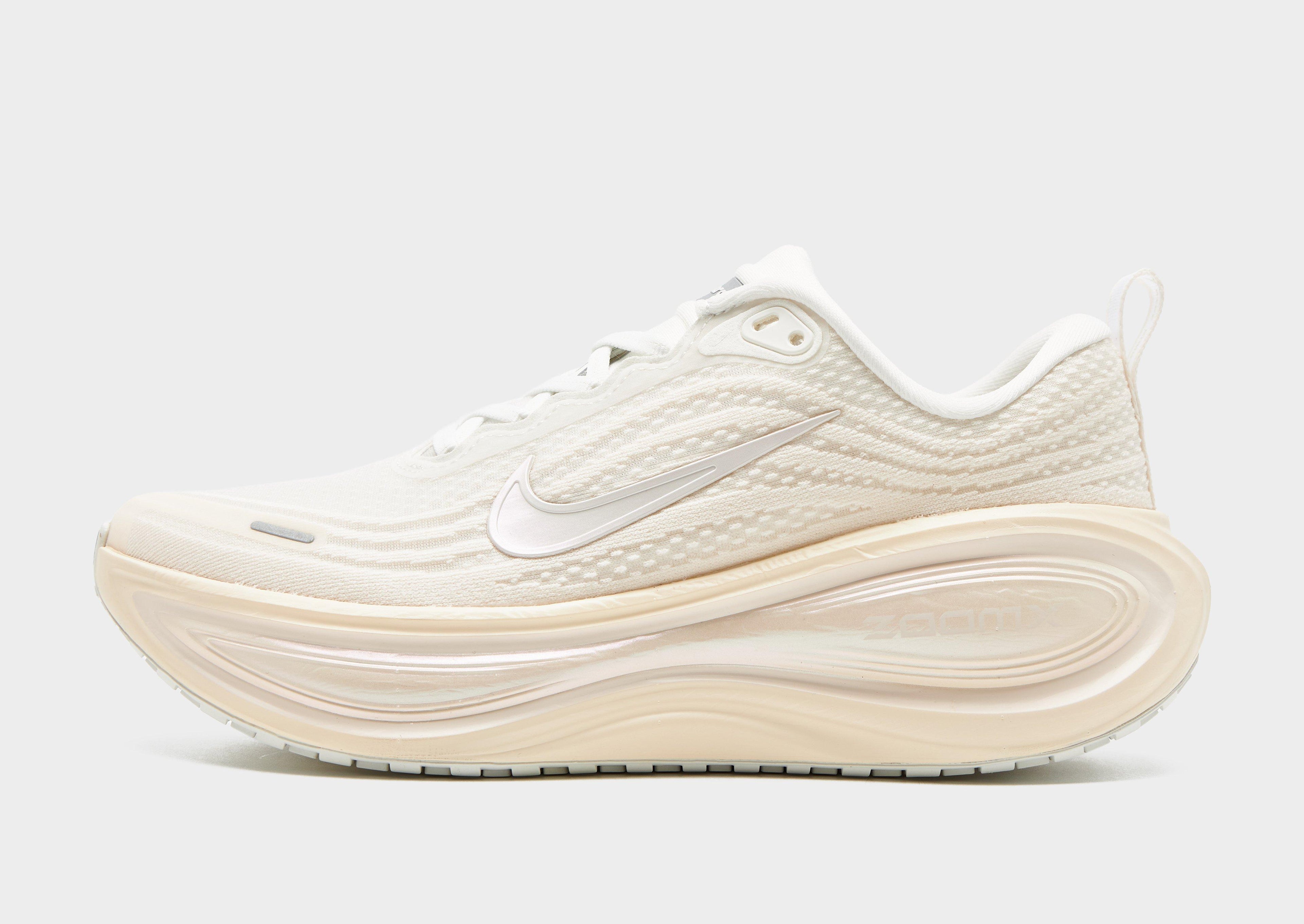 Nike Vomero Plus Women's image