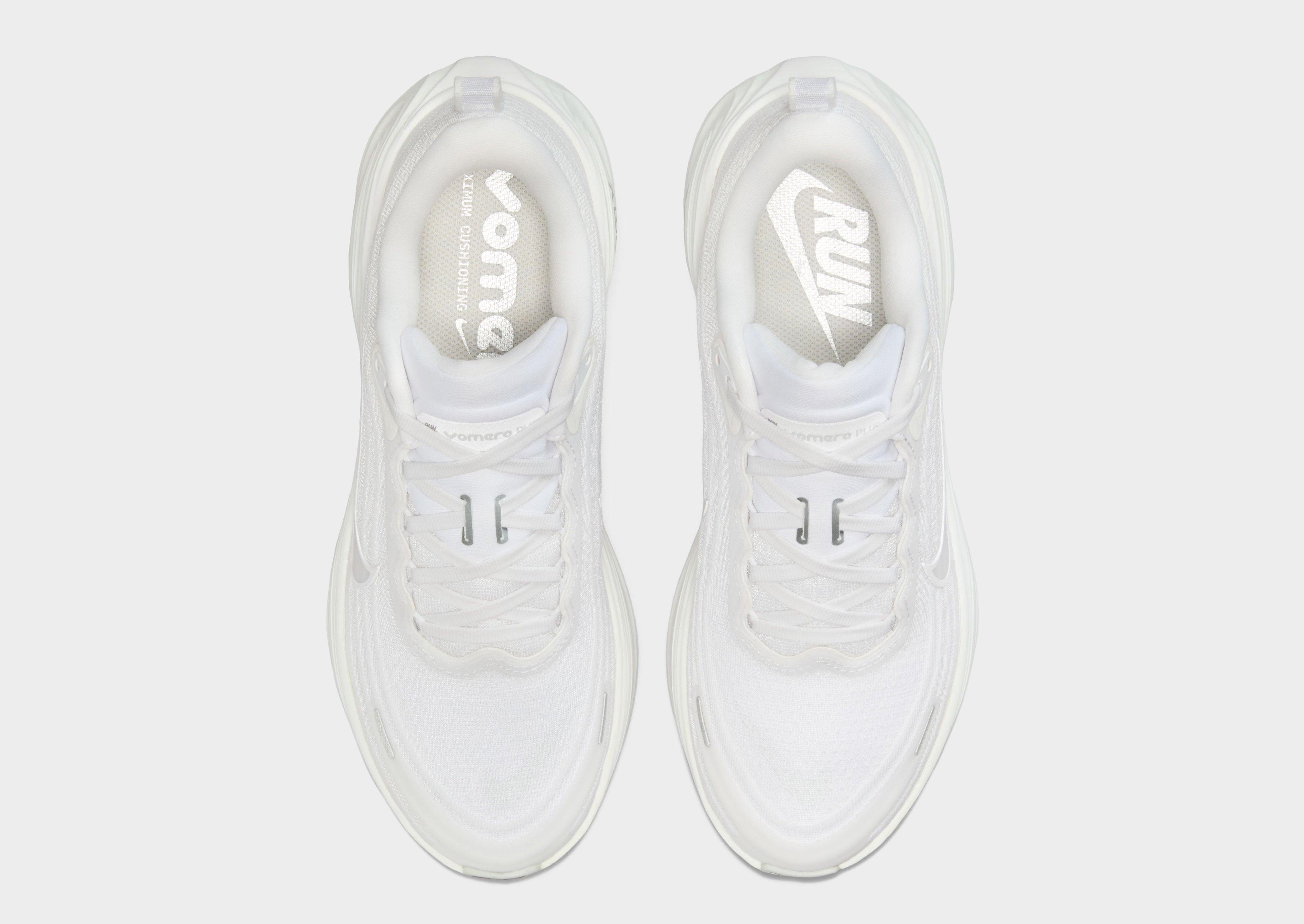 Nike Vomero Plus Women's image