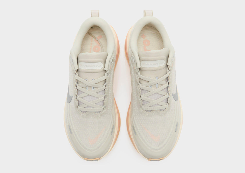 Nike Vomero Plus Women's image