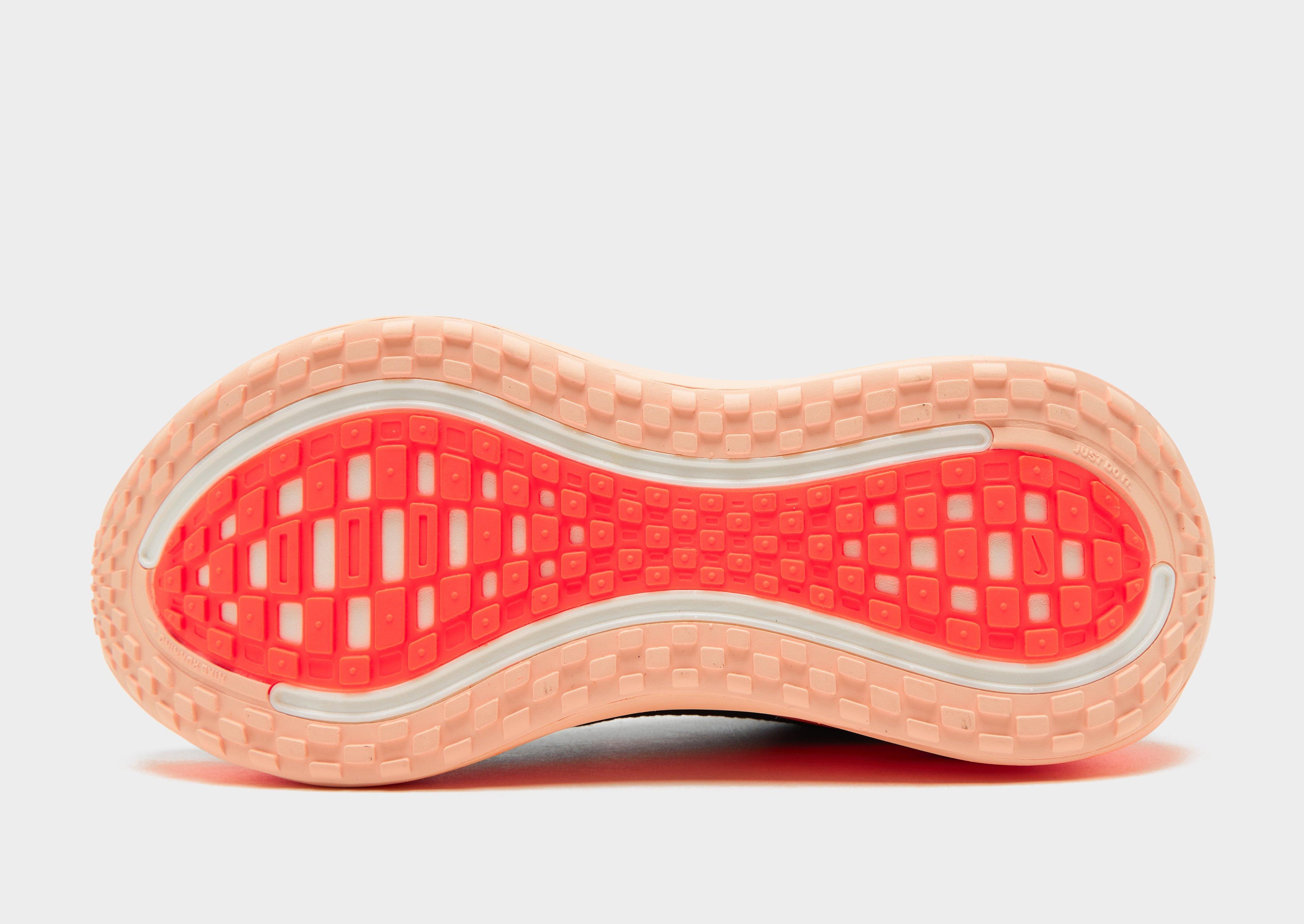 Nike Vomero Plus Women's image