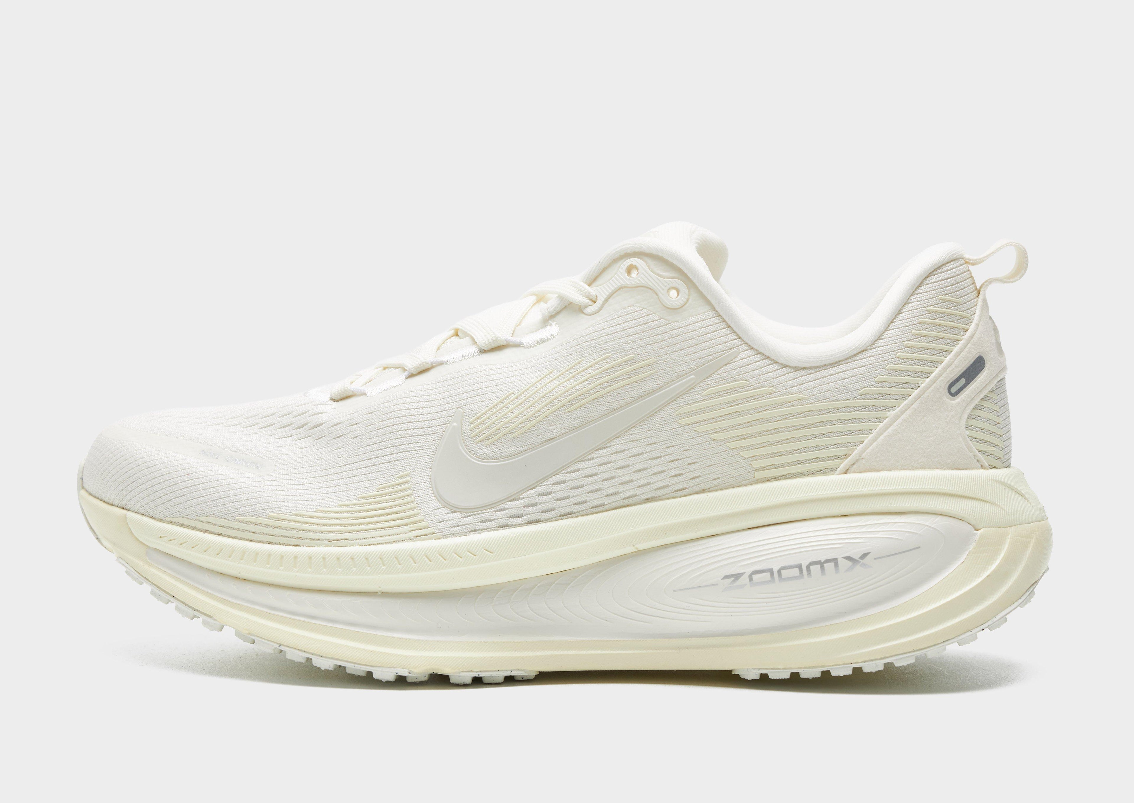 Nike Zoom Vomero 18 Women's image