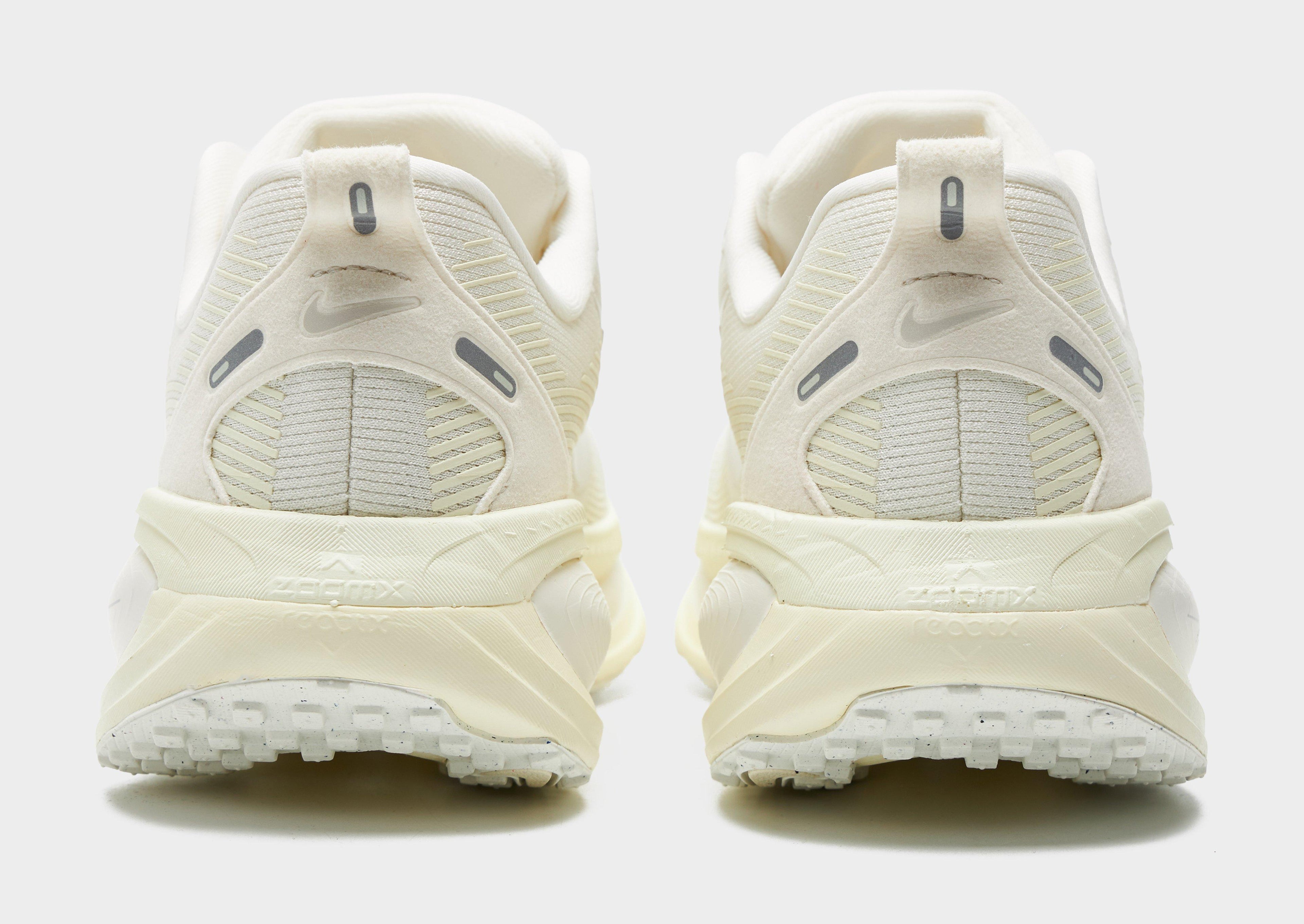 Nike Zoom Vomero 18 Women's image