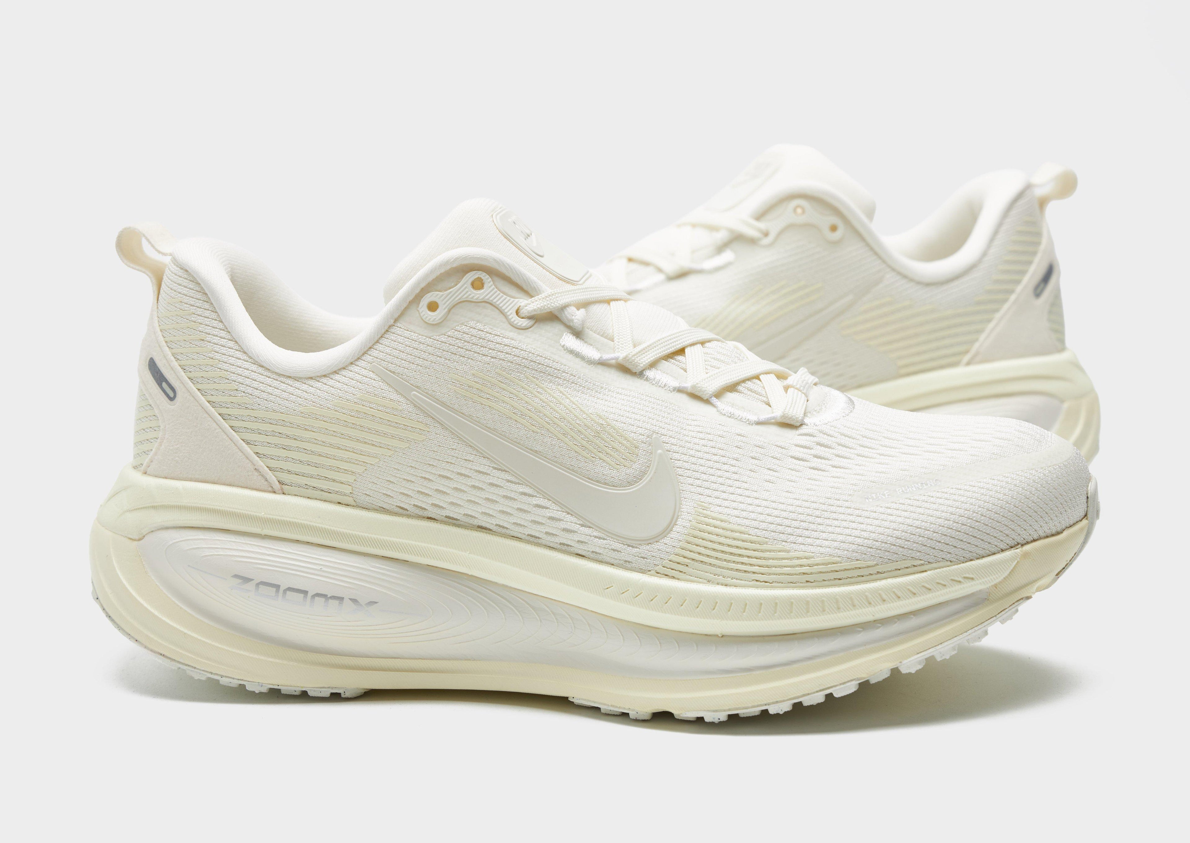 Nike Zoom Vomero 18 Women's image