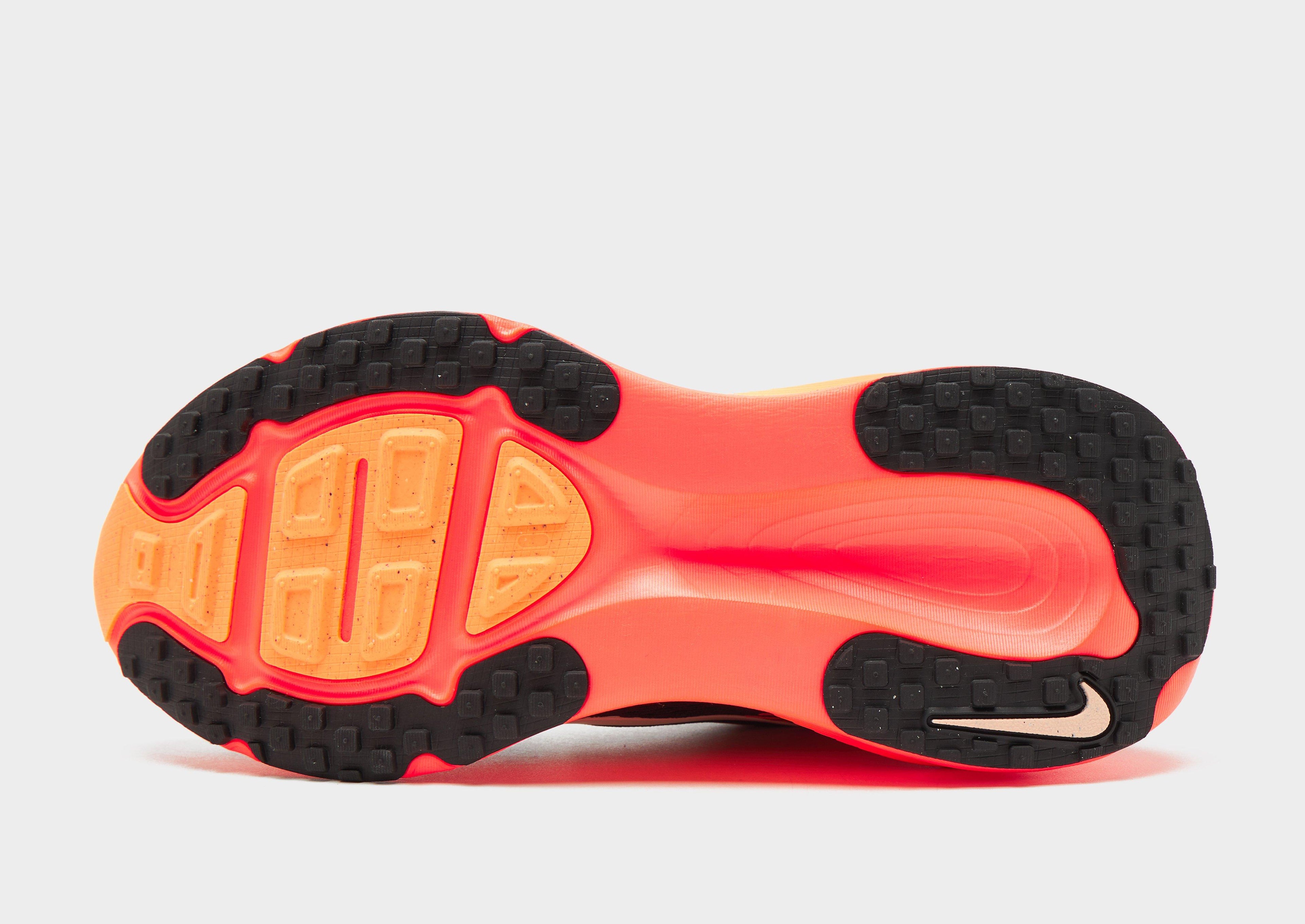 Nike Zoom Vomero 18 Women's image