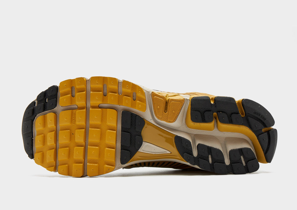 Nike Zoom Vomero 5 image