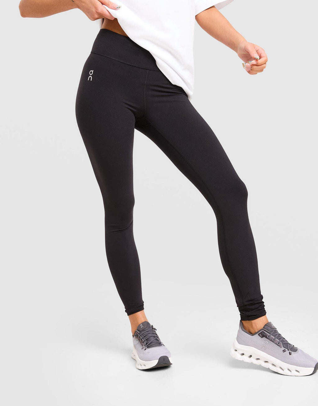 On Running Core Leggings image