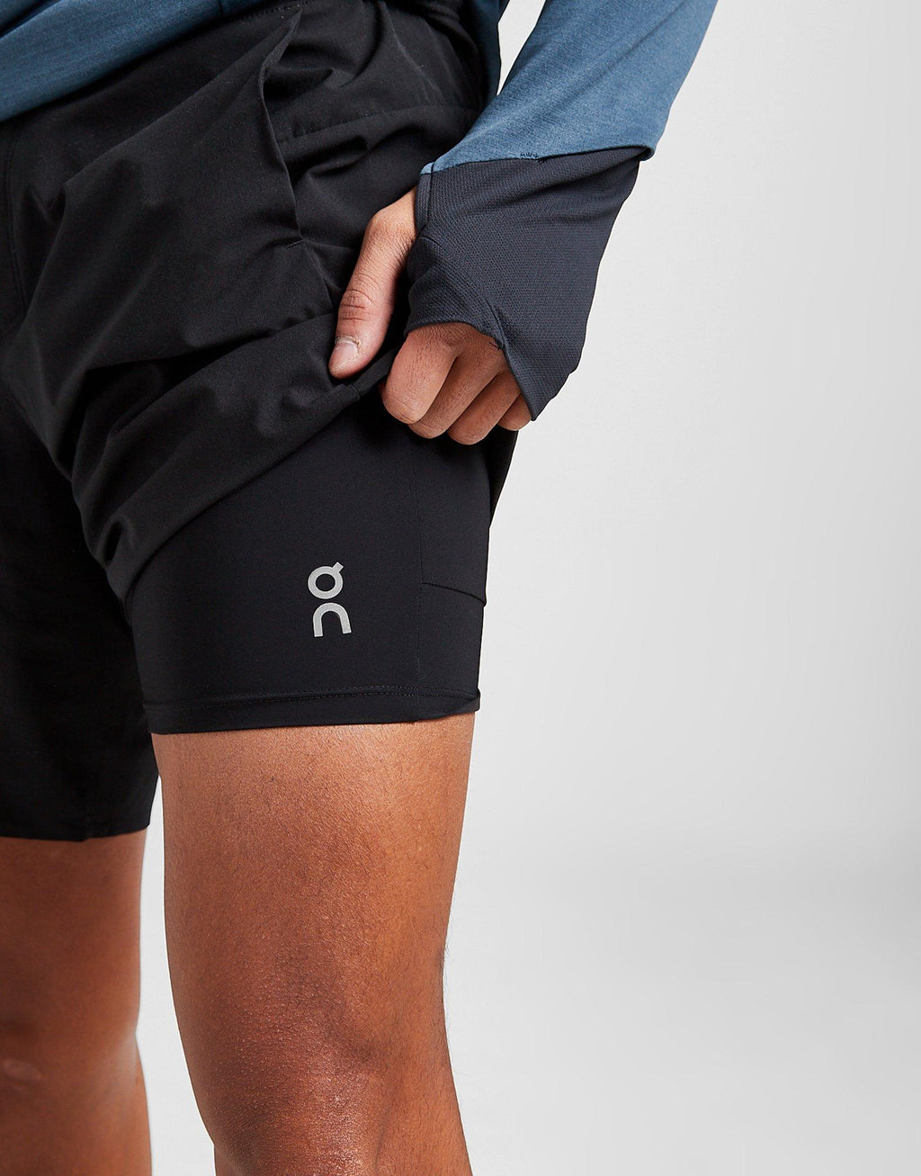 On Running Hybrid Shorts image