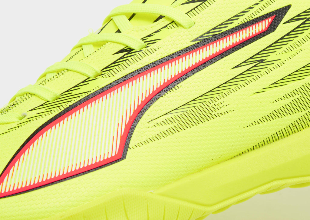 PUMA ULTRA 6 Play TF image