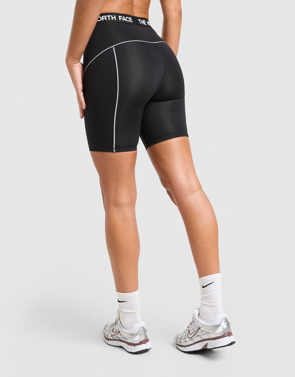 The North Face Cambrena Shorts image