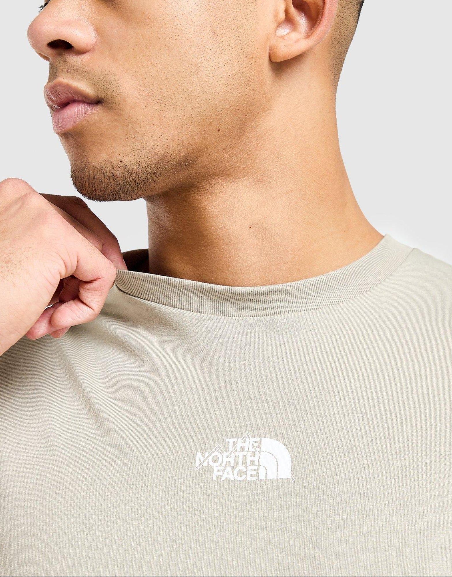 The North Face Centre Logo T-Shirt image