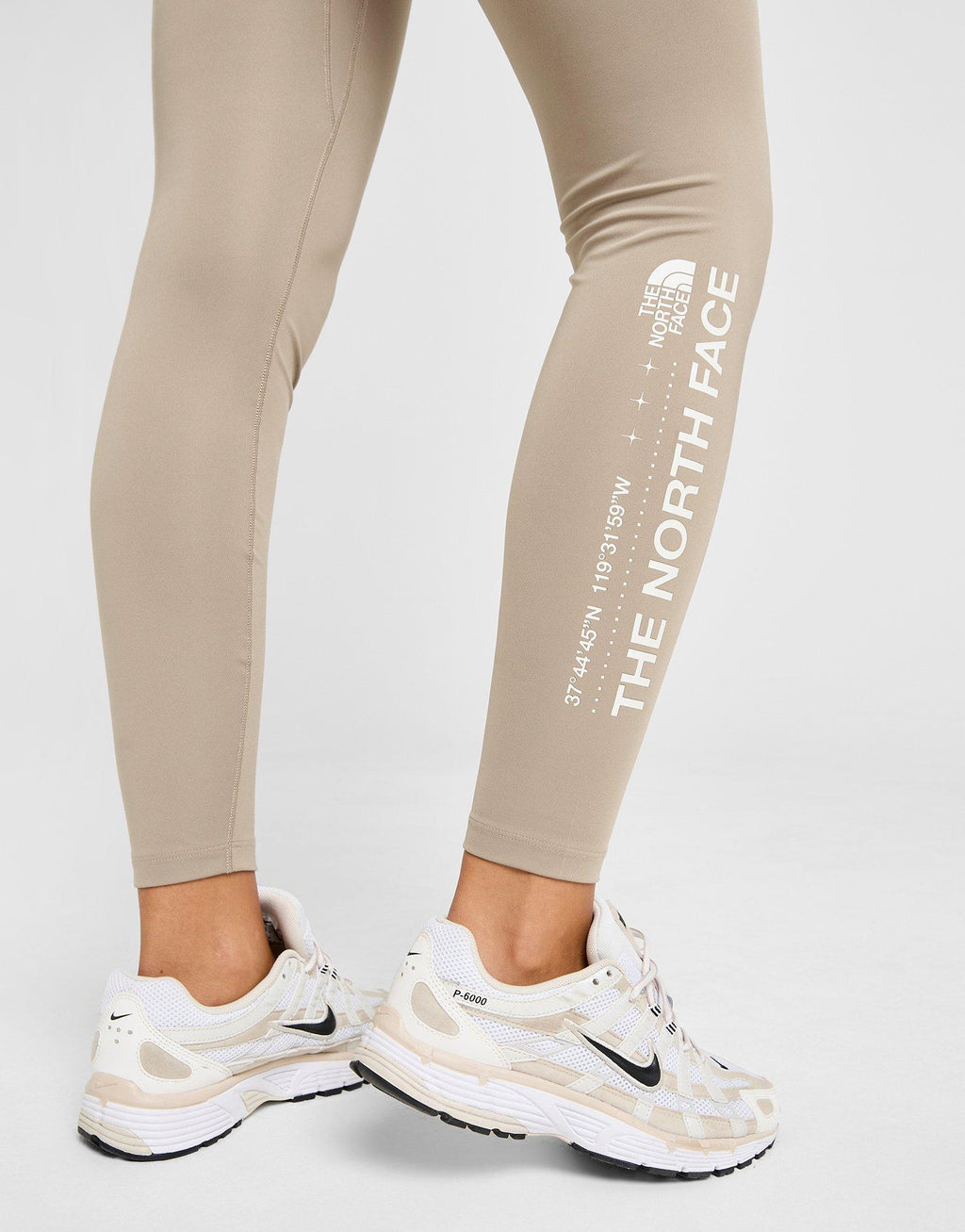 The North Face Tech Graphic Leggings image