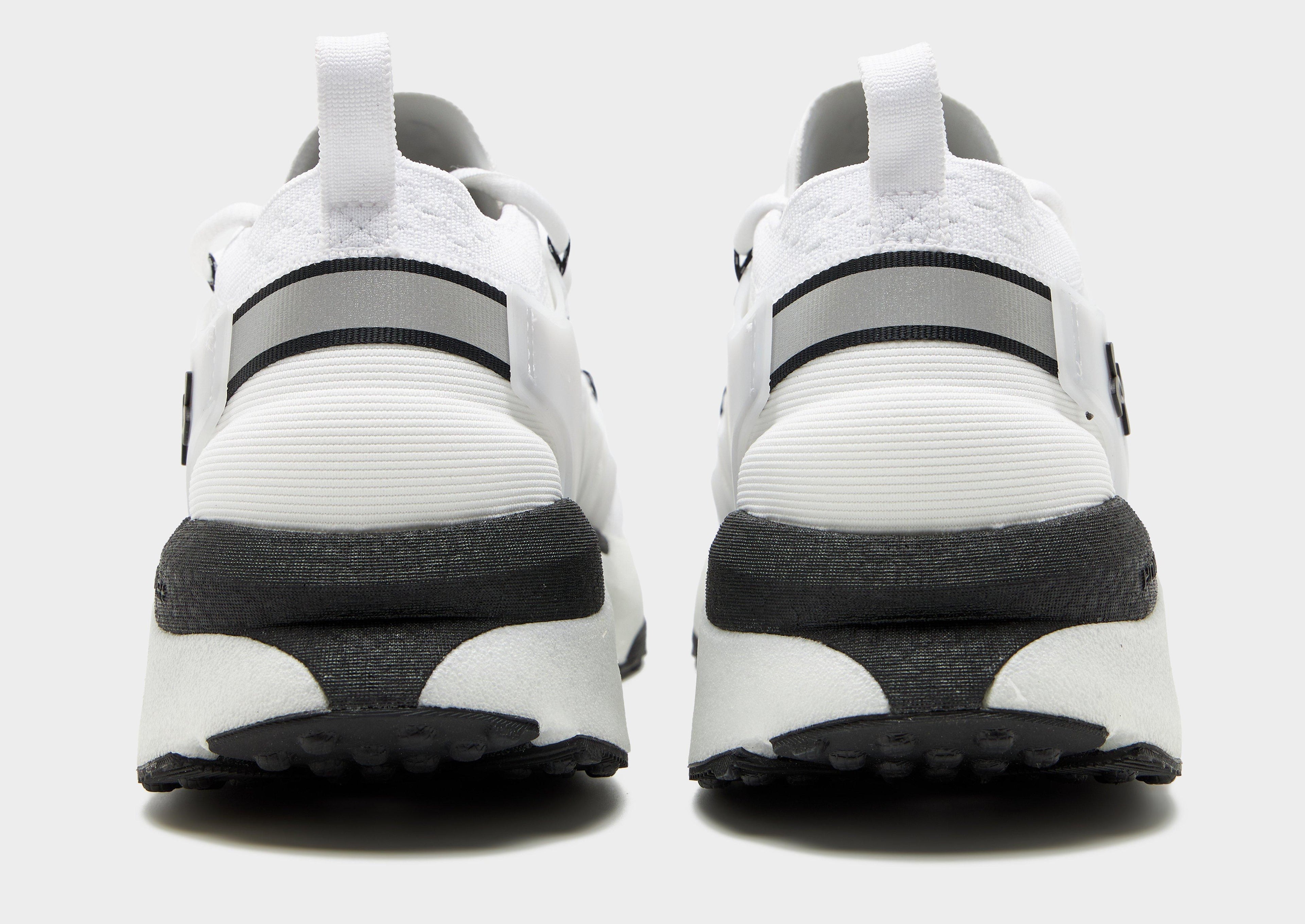 Under Armour Phantom X image