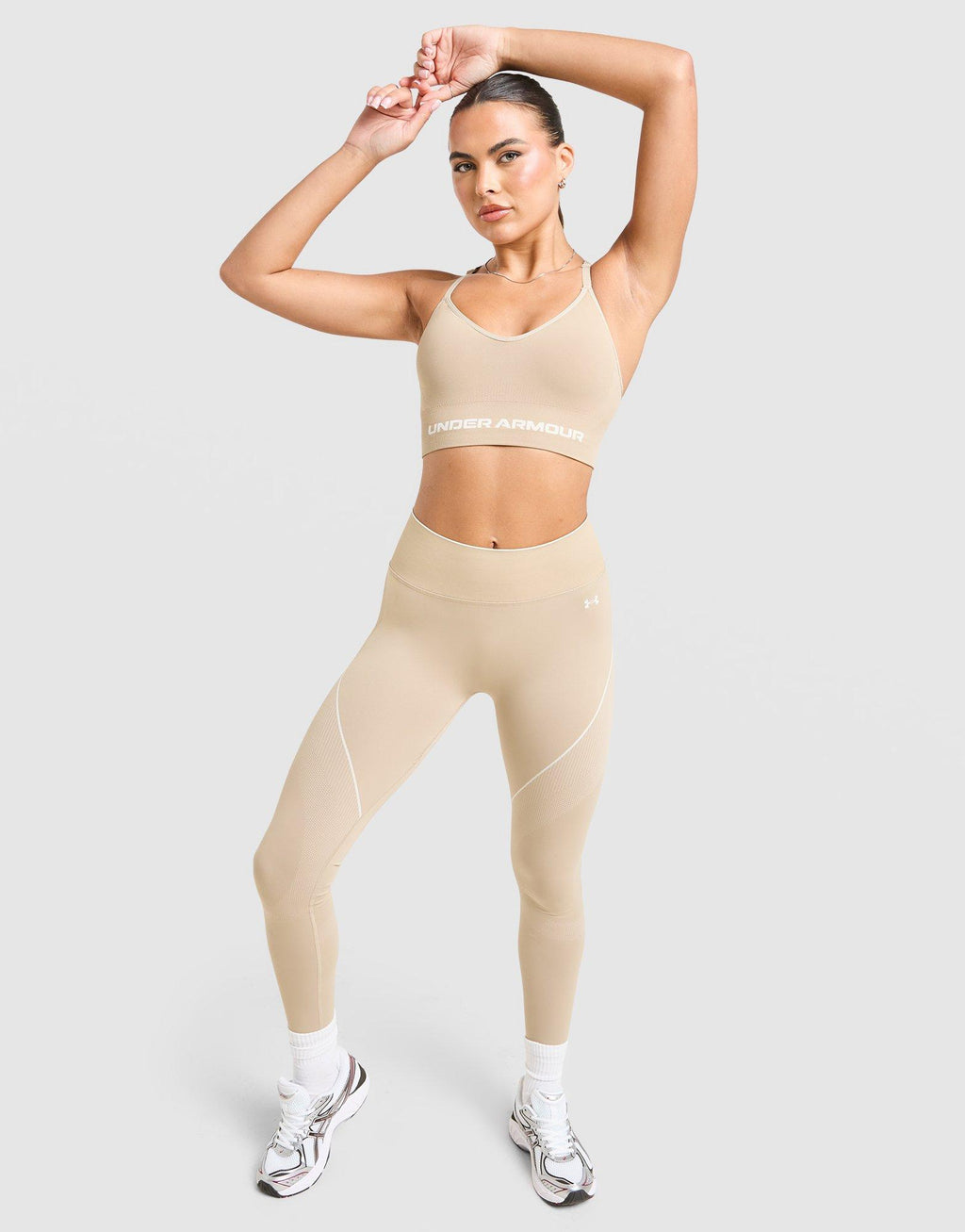 Under Armour Vanish Seamless Sports Bra image