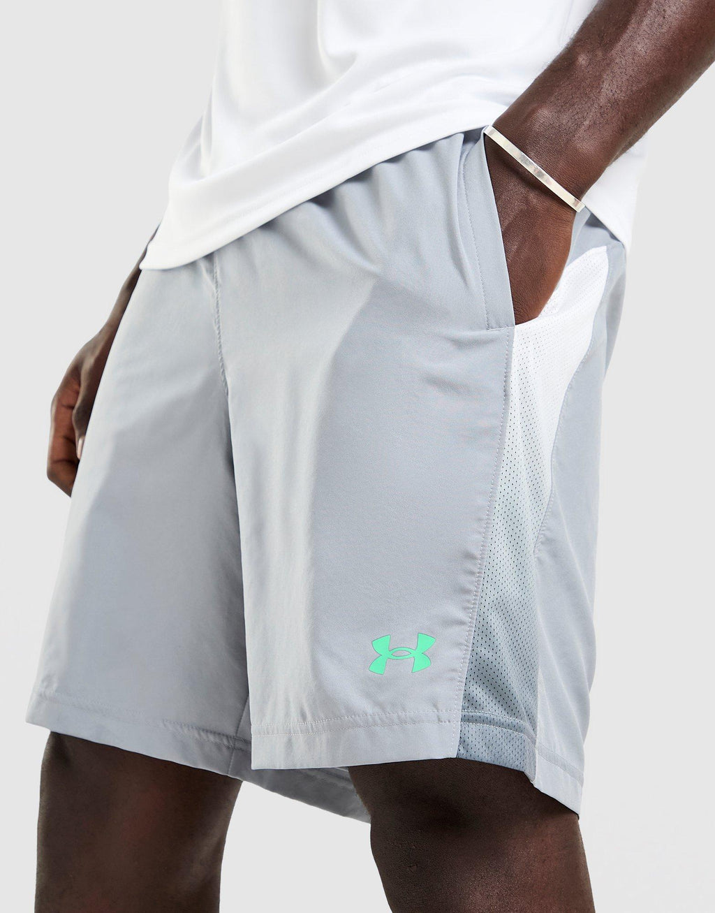 Under Armour Woven Fade Shorts image
