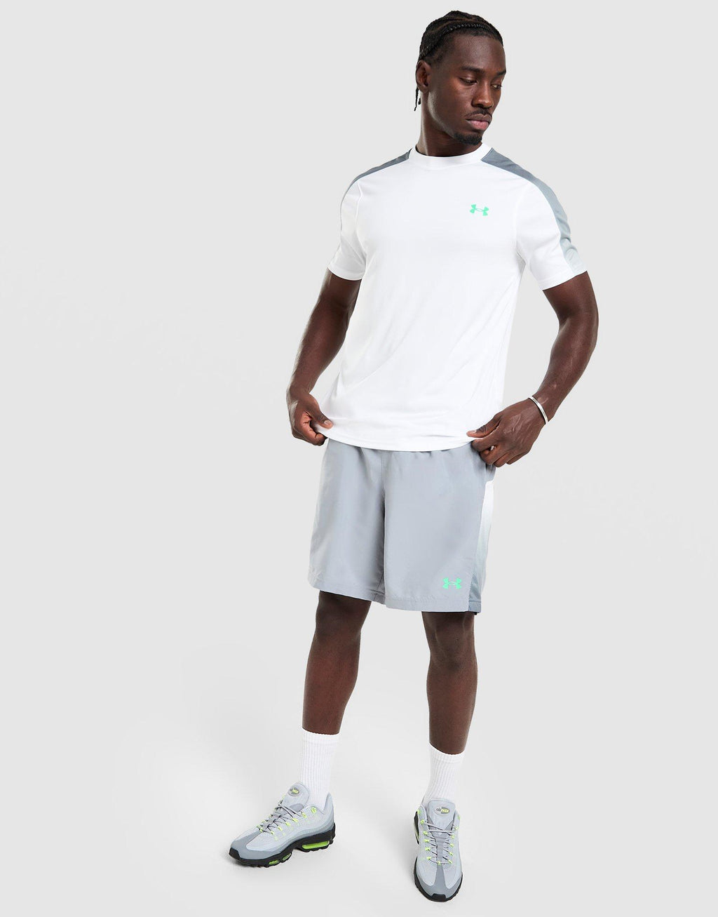 Under Armour Woven Fade Shorts image