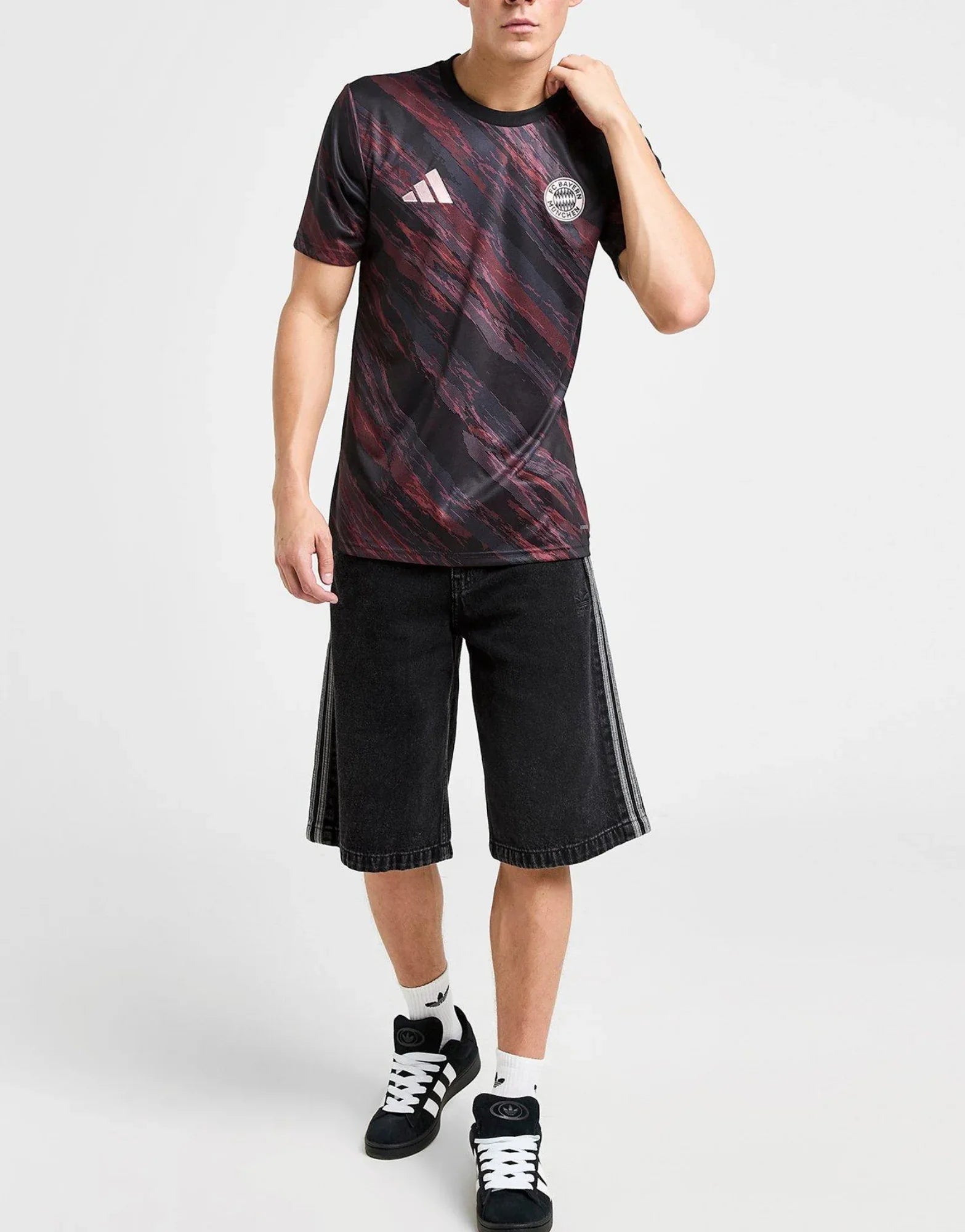 adidas FC Bayern Munich Pre Match Shirt image