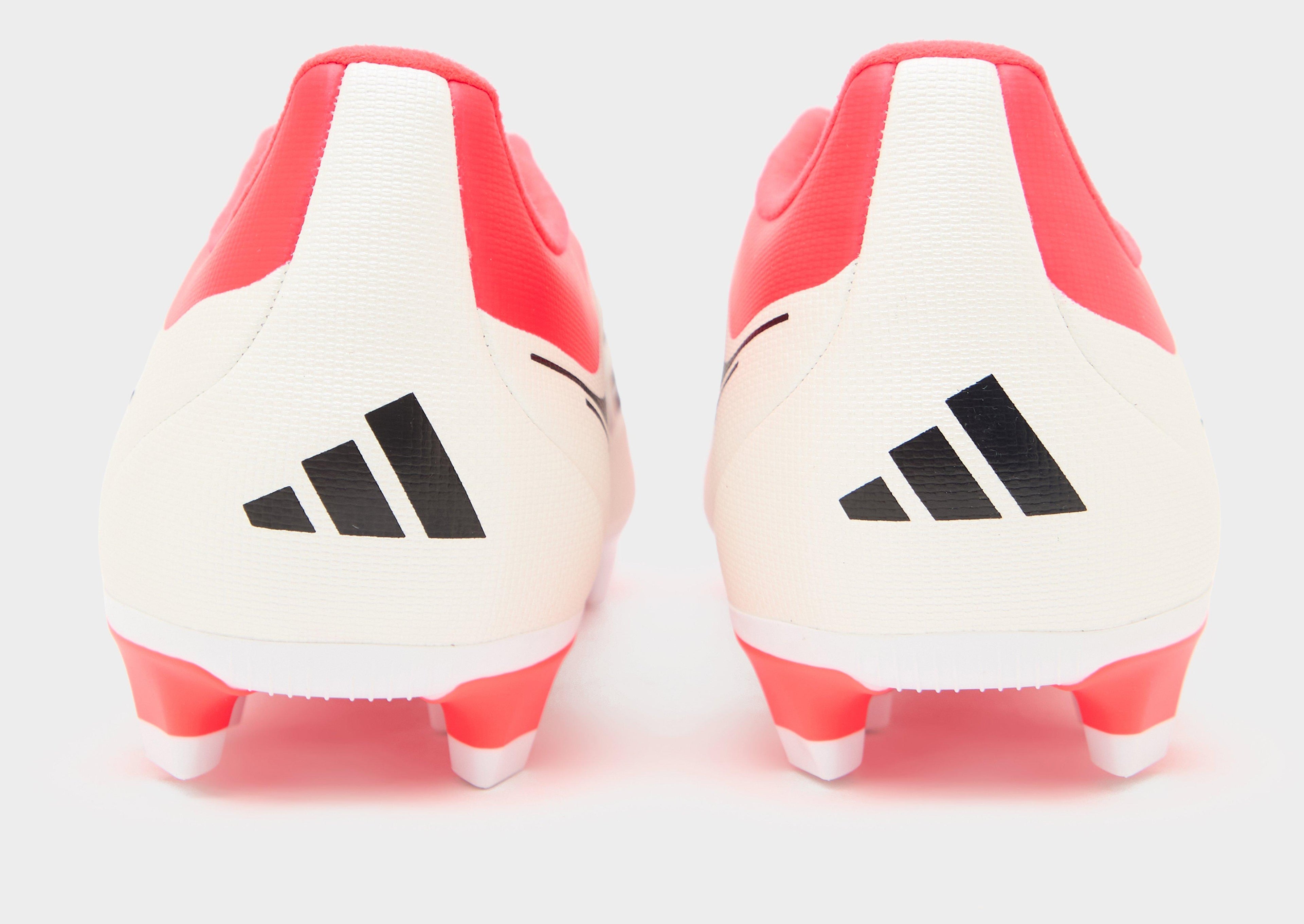 adidas Predator Club FG image