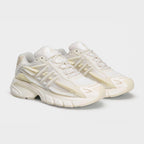 Adistar Jellyfish x Pharrell Williams Image 2 - LUZACTIVE - AUSTRALIA