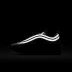 Air Max 90 Women's Image 6 - LUZACTIVE - AUSTRALIA