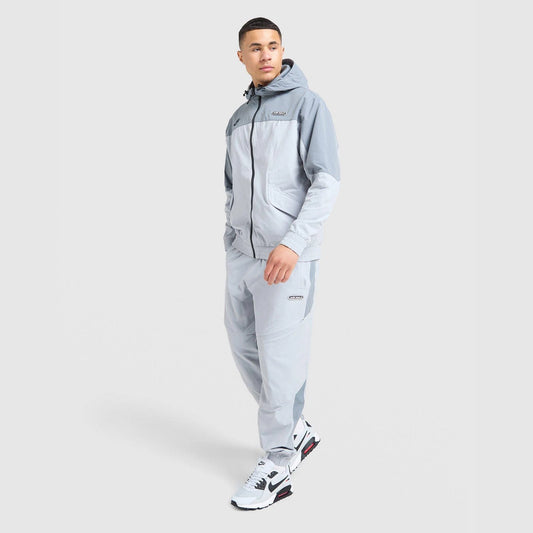 Air Max Woven Cargo Pants Image 1 - LUZACTIVE - AUSTRALIA