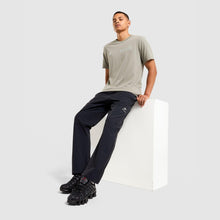 Air Max Woven Pants Image 1 - LUZACTIVE - AUSTRALIA