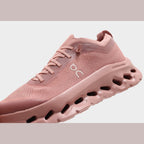 Cloudtilt Moon Women's Image 4 - LUZACTIVE - AUSTRALIA
