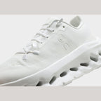 Cloudtilt Women's Image 4 - LUZACTIVE - AUSTRALIA