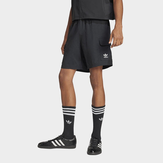Essential Woven Shorts Image 1 - LUZACTIVE - AUSTRALIA