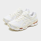 Gel Cumulus 16 Women's Image 2 - LUZACTIVE - AUSTRALIA