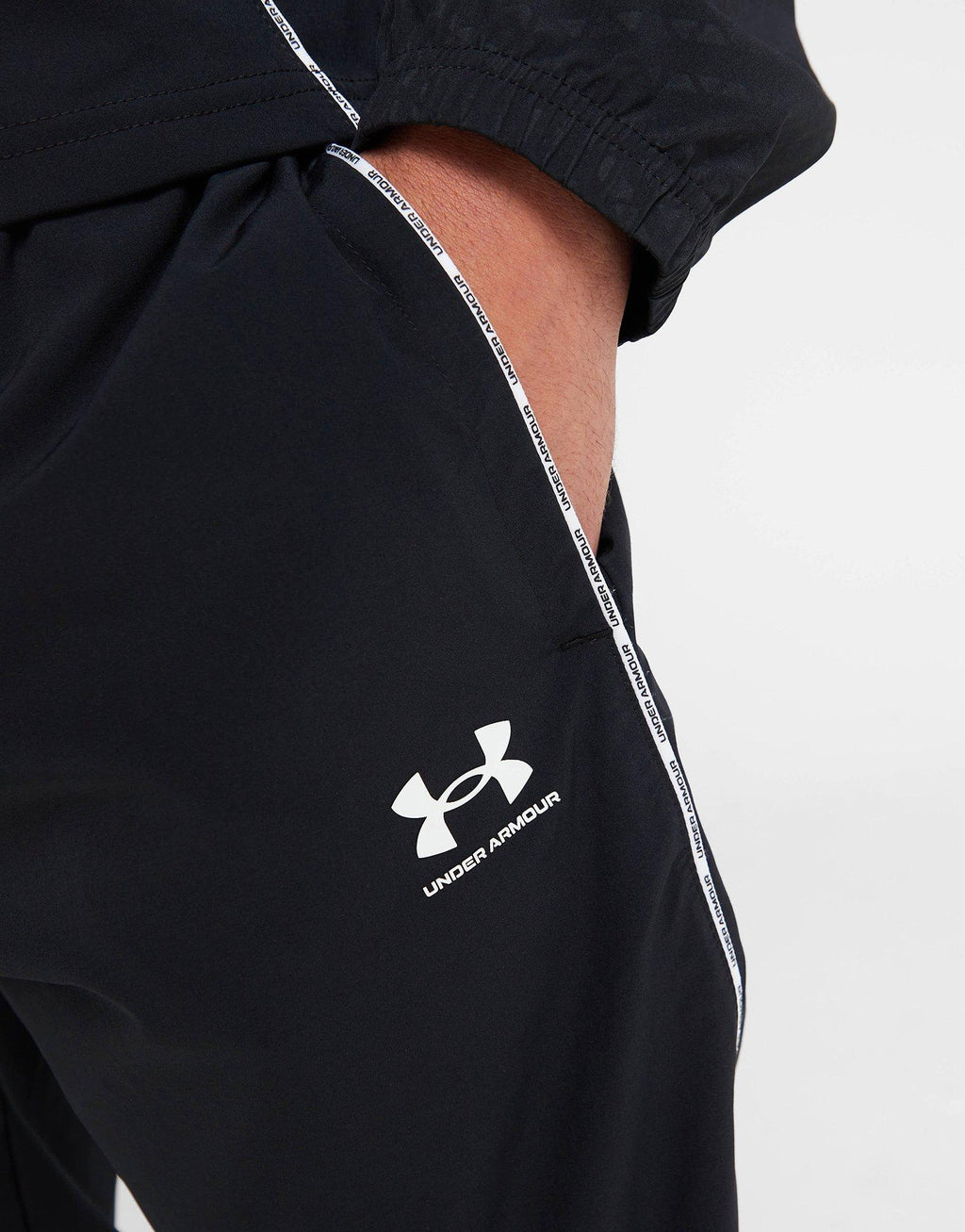 Under Armour Challenge 2.0 Pro Woven Tracksuit image