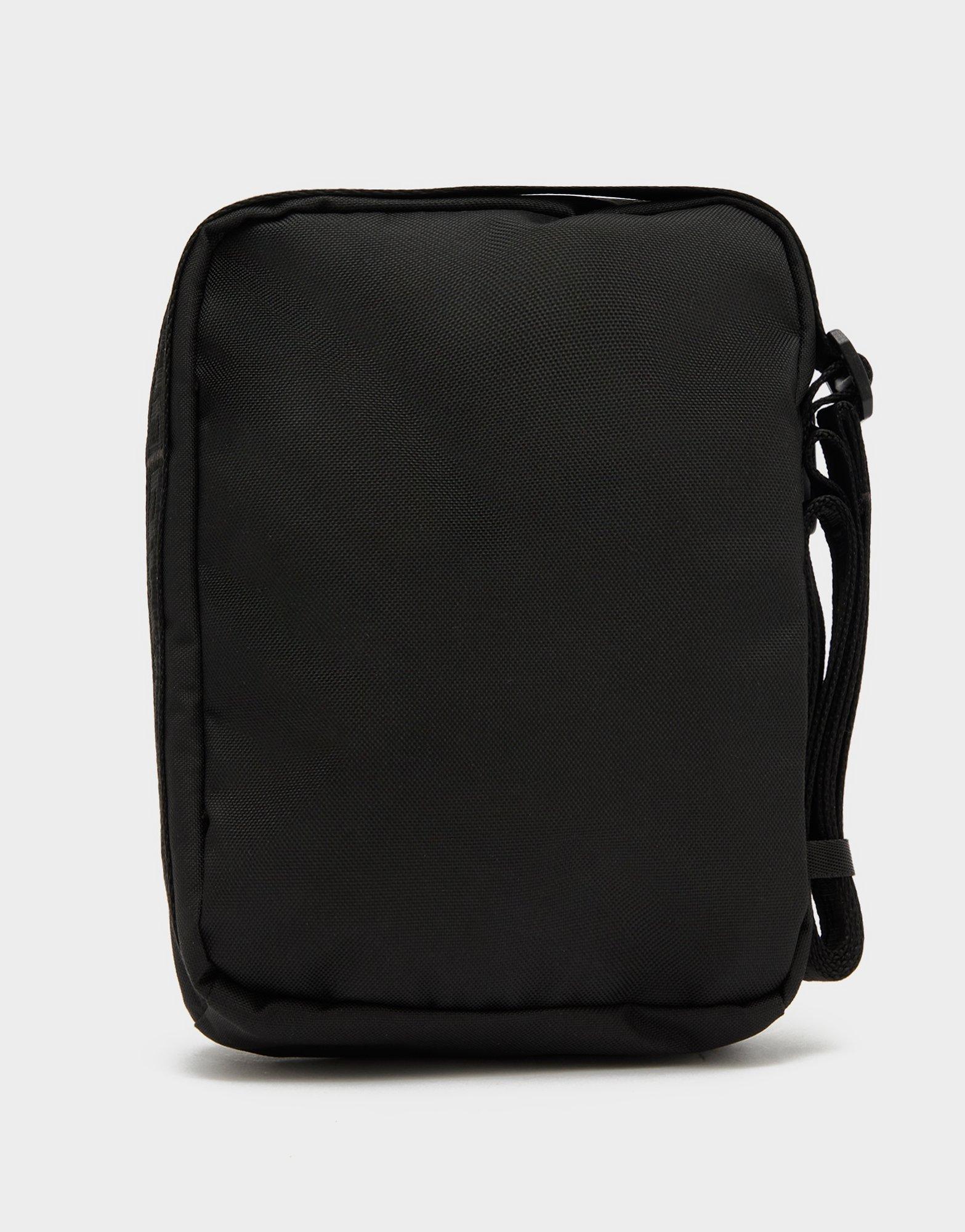 Under Armour Essential Ripstop Bag 2.0 image