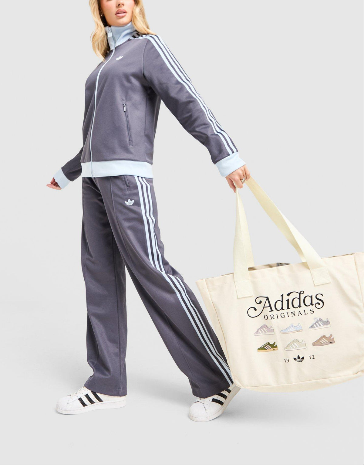Classic Track Pants Image 1 - LUZACTIVE - AUSTRALIA