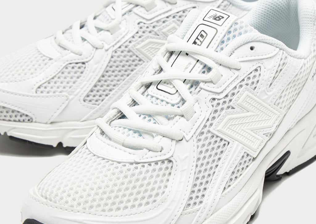 New Balance 740 image