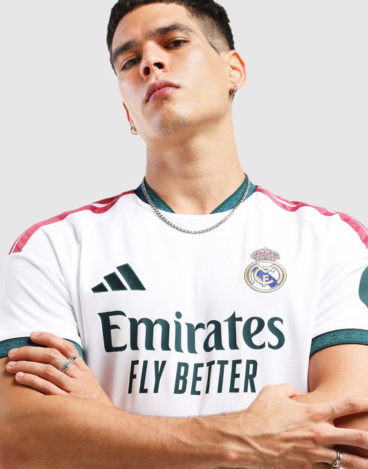 Real Madrid 2026/27 Home Shirt Image 1 - LUZACTIVE - AUSTRALIA