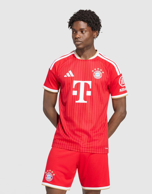 FC Bayern 2026/27 Home Shirt Image 1 - LUZACTIVE - AUSTRALIA