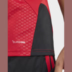 Manchester United FC Tiro 26 Training Shirt Image 5 - LUZACTIVE - AUSTRALIA