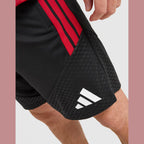 Manchester United FC Tiro 26 Training Shorts Image 4 - LUZACTIVE - AUSTRALIA