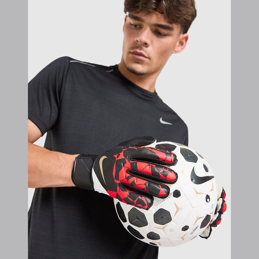 Match Goalkeeper Gloves Image 1 - LUZACTIVE - AUSTRALIA
