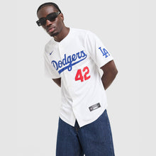 MLB LA Dodgers Robinson #42 Home Jersey Image 1 - LUZACTIVE - AUSTRALIA