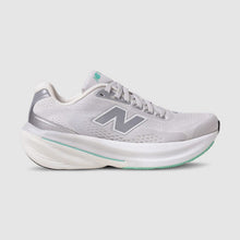 NEW BALANCE 860 V15 (2E X WIDE) WOMENS Image 1 - LUZACTIVE - AUSTRALIA