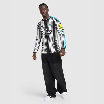 Newcastle United FC 2026/27 Long Sleeve Home Shirt Image 2 - LUZACTIVE - AUSTRALIA