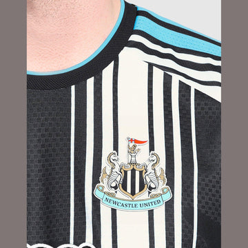 Newcastle United FC 2026/27 Match Home Shirt Image 2 - LUZACTIVE - AUSTRALIA