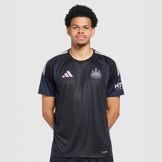 Newcastle United FC Tiro 26 Training Shirt Image 1 - LUZACTIVE - AUSTRALIA