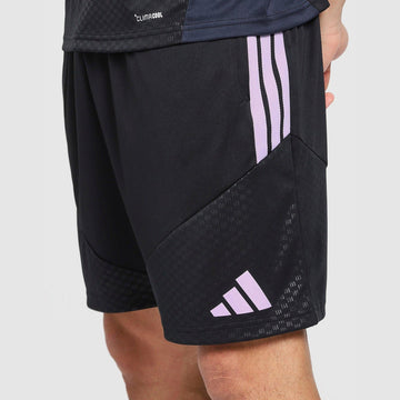 Newcastle United FC Tiro 26 Training Shorts Image 2 - LUZACTIVE - AUSTRALIA
