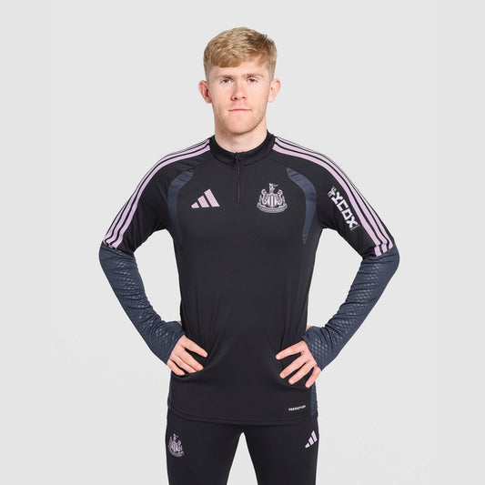 Newcastle United FC Tiro 26 Training Top Image 1 - LUZACTIVE - AUSTRALIA